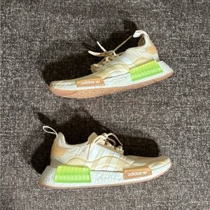 Adidas NMD R1 White Signal Green Sneakers Shoes Size 7.5